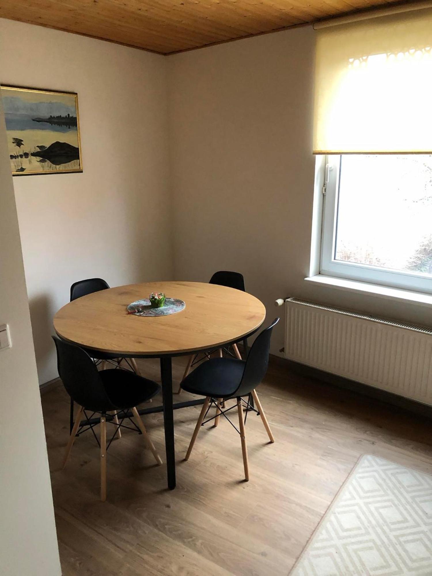 Kalevite Kodu 2-Toaline Apartment! Kuressaare Exterior photo